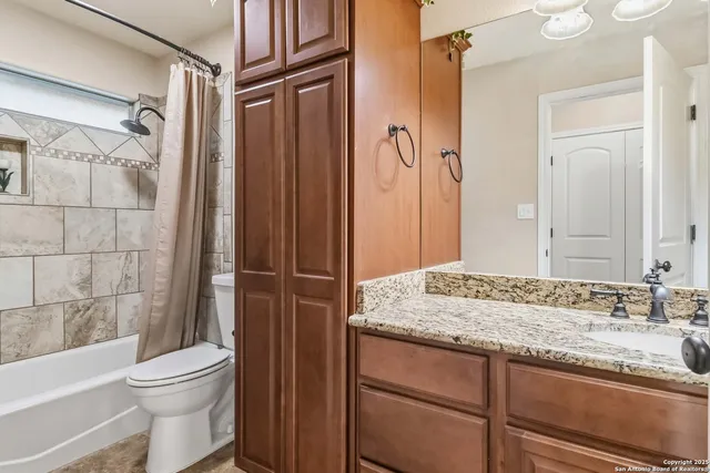 $499,000 | 2450 Grandview Place, Canyon Lake, TX 78133