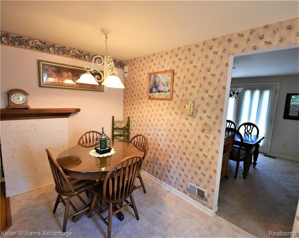 29999 Barwell Road Farmington Hills, MI 48334 - Photo 24 of 43
