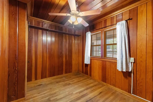 a view of an entryway