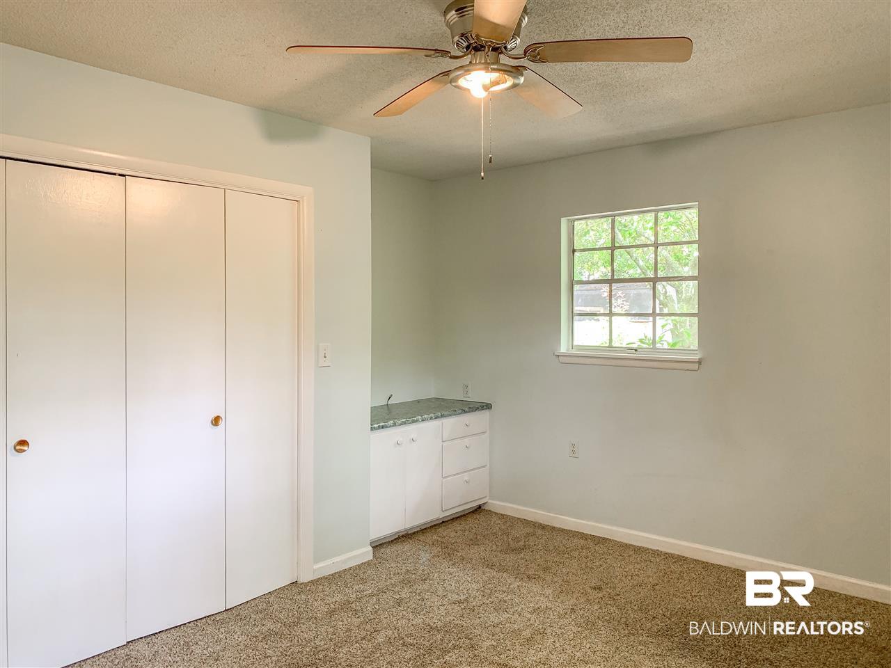 408 West Berry Avenue Foley, AL 36535 - Photo 15 of 35