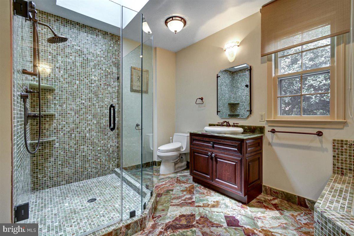 204 Primrose Street Chevy Chase, MD 20815 - Photo 17 of 38