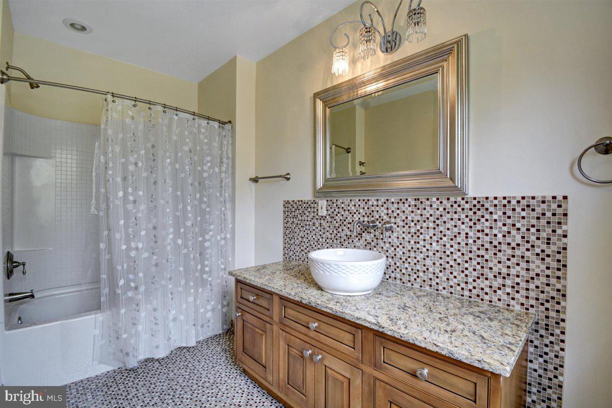 204 Primrose Street Chevy Chase, MD 20815 - Photo 19 of 38