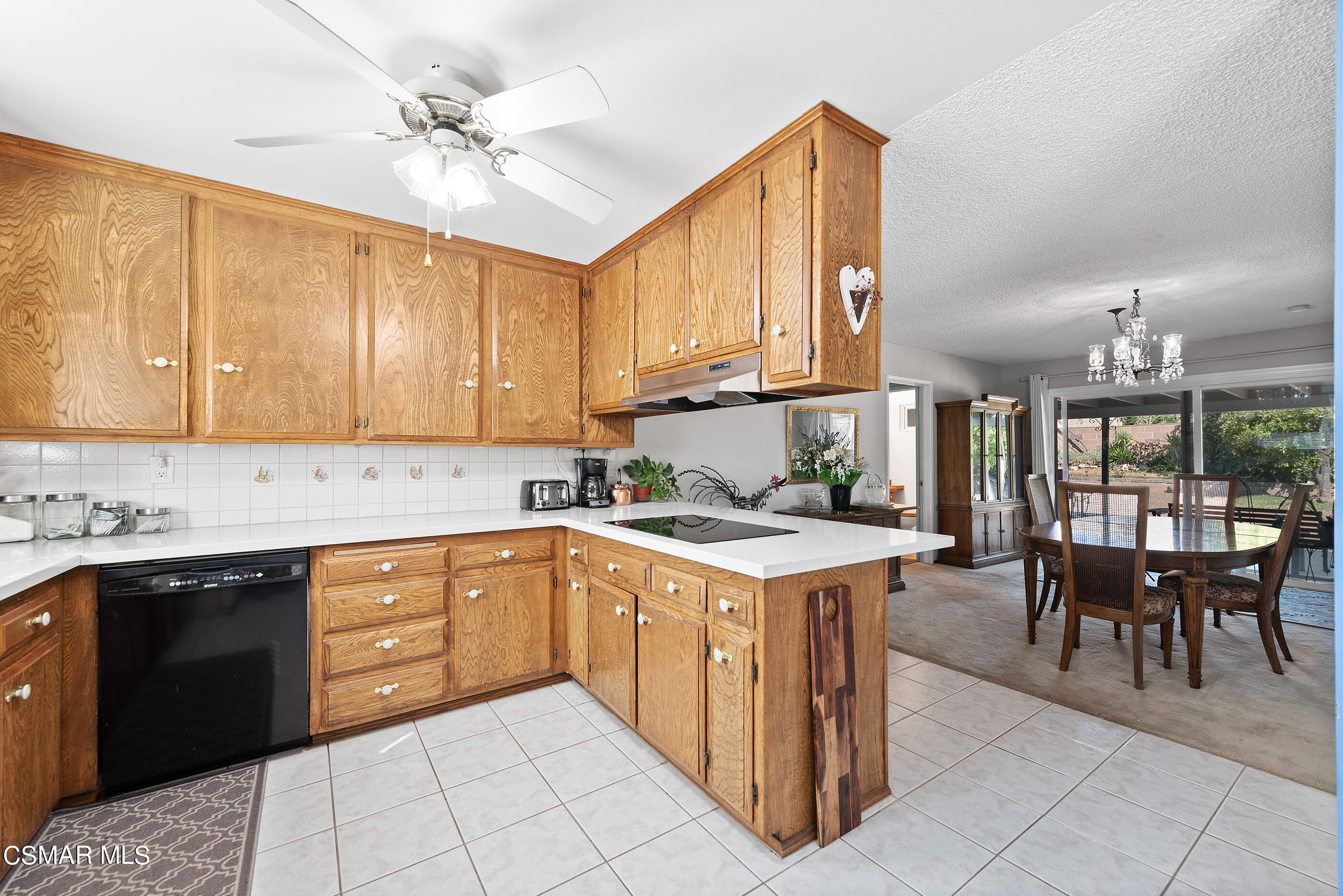 3291 Travis Avenue Simi Valley, CA 93063 - Photo 12 of 54 3291 Travis Ave Simi Valley 93063