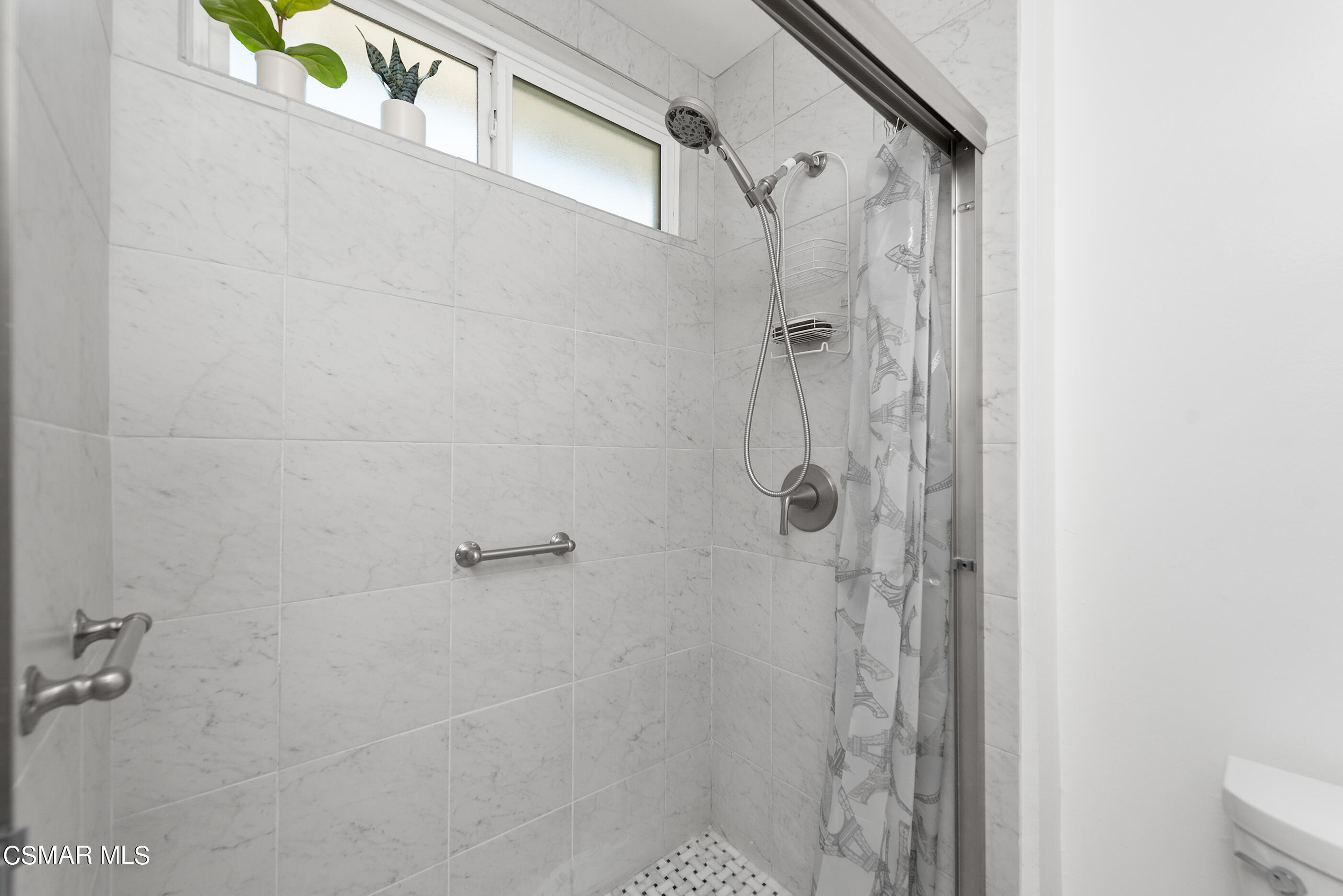 3291 Travis Avenue Simi Valley, CA 93063 - Photo 31 of 54 3291 Travis Ave Simi Valley 93063