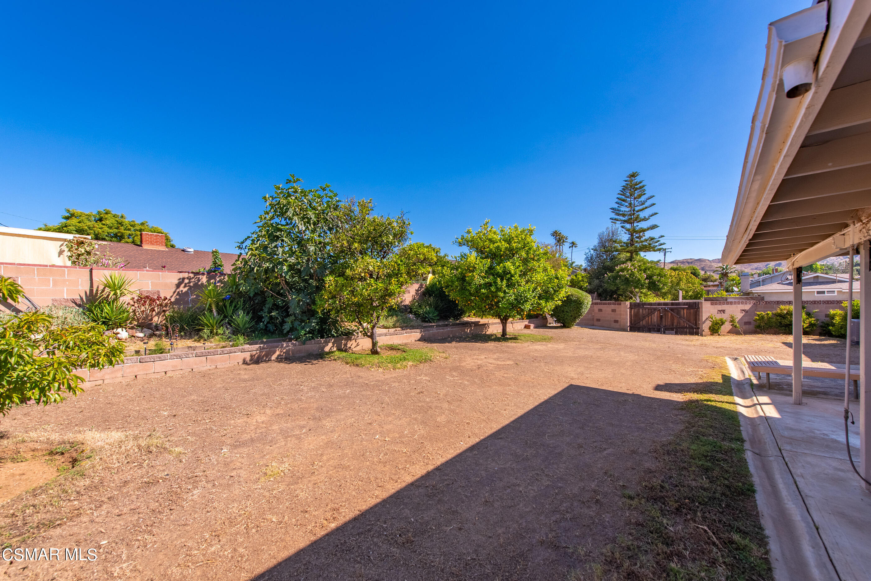 3291 Travis Avenue Simi Valley, CA 93063 - Photo 33 of 54 3291 Travis Ave Simi Valley 93063