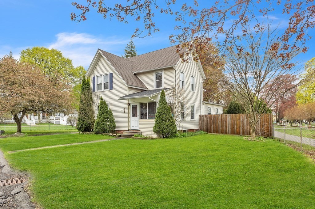 23 Spring Street South Hadley, MA 01075 - Photo 2 of 42 Gallery Image 2