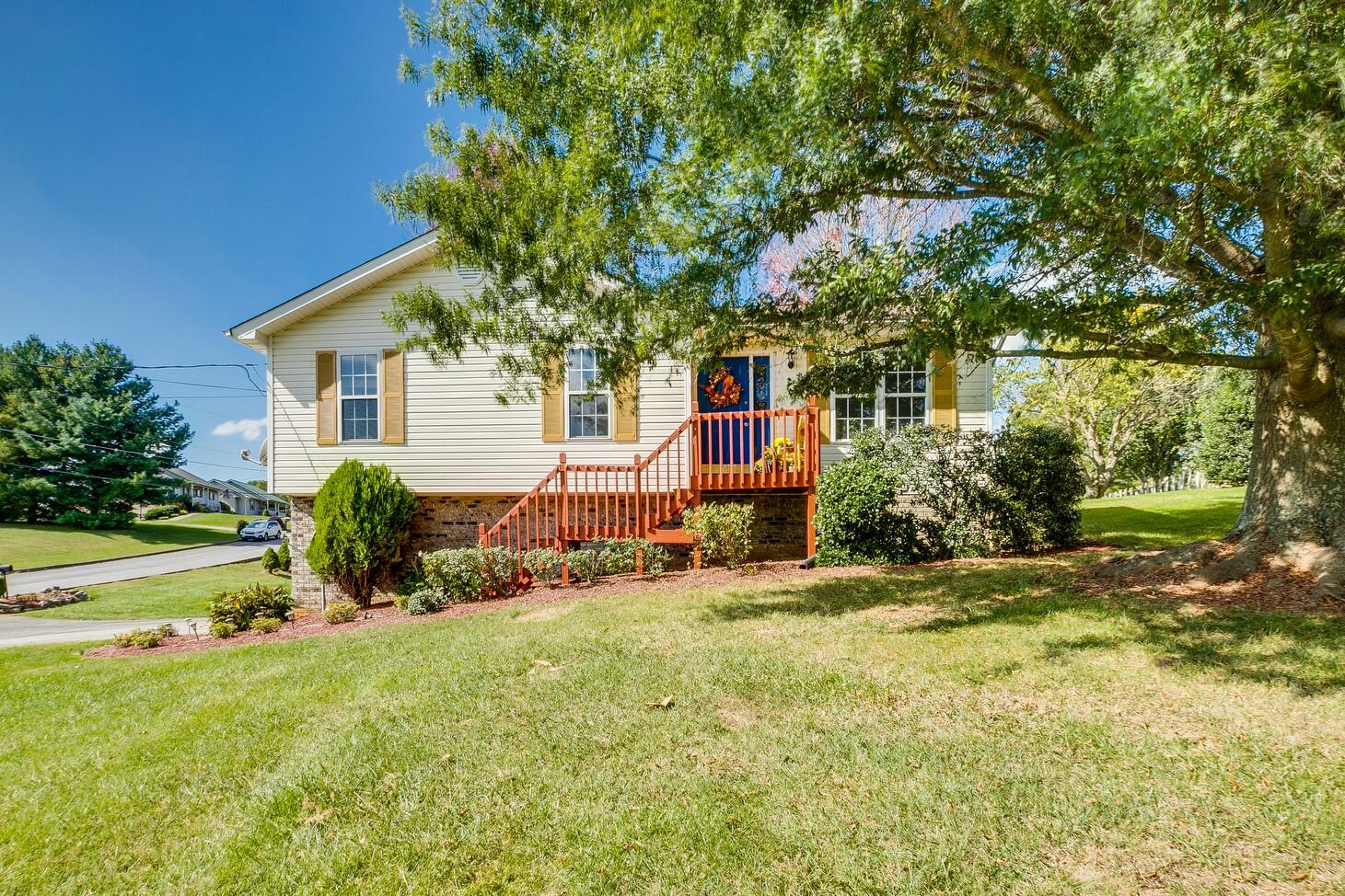 106 Laurel View Road Jonesborough, TN 37659 - Photo 1 of 35 001 (2)