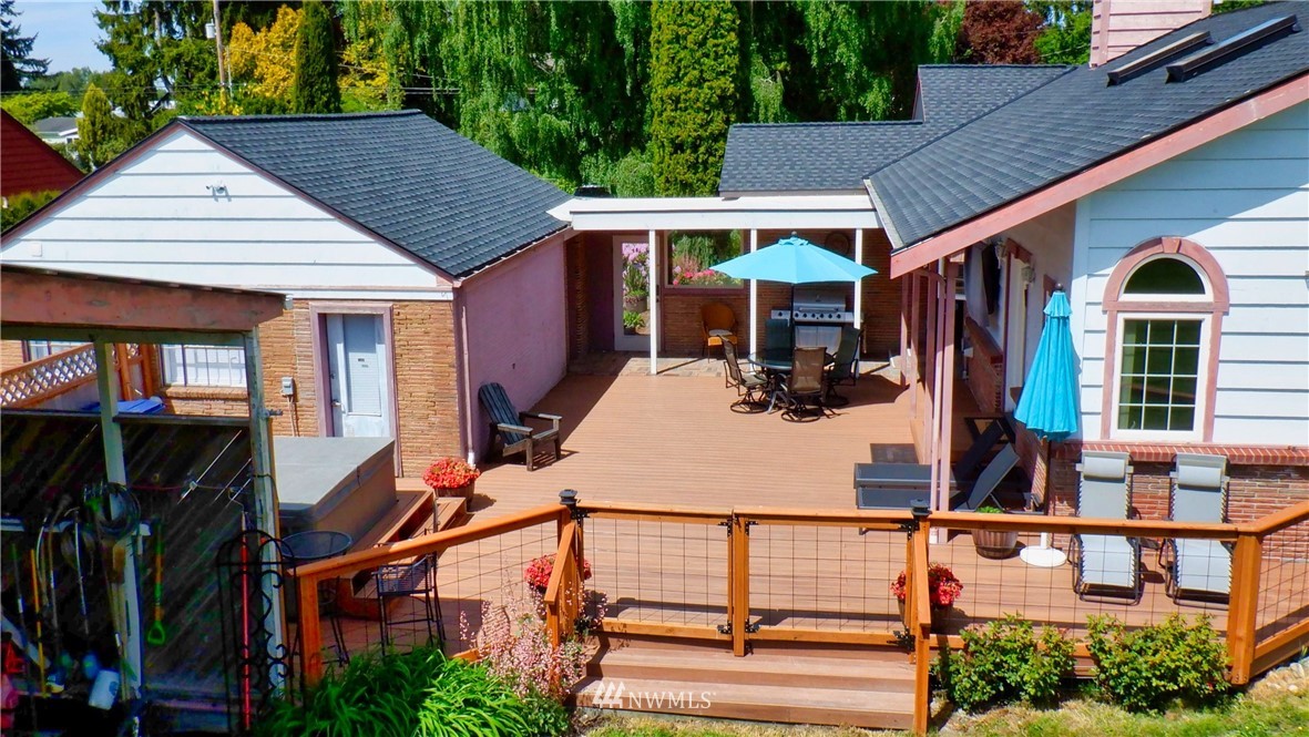 17566 Dunbar Road Mount Vernon, WA 98273 - Photo 22 of 40 a view of house with a yard and furniture