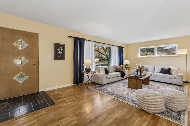 $272,000 | 1350 Susan Drive, St. Joseph, MI 49085