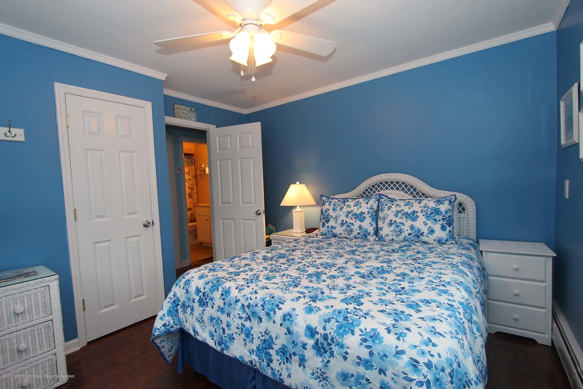 123 Throssell Road Lavallette, NJ 08735 - Photo 31 of 69 31