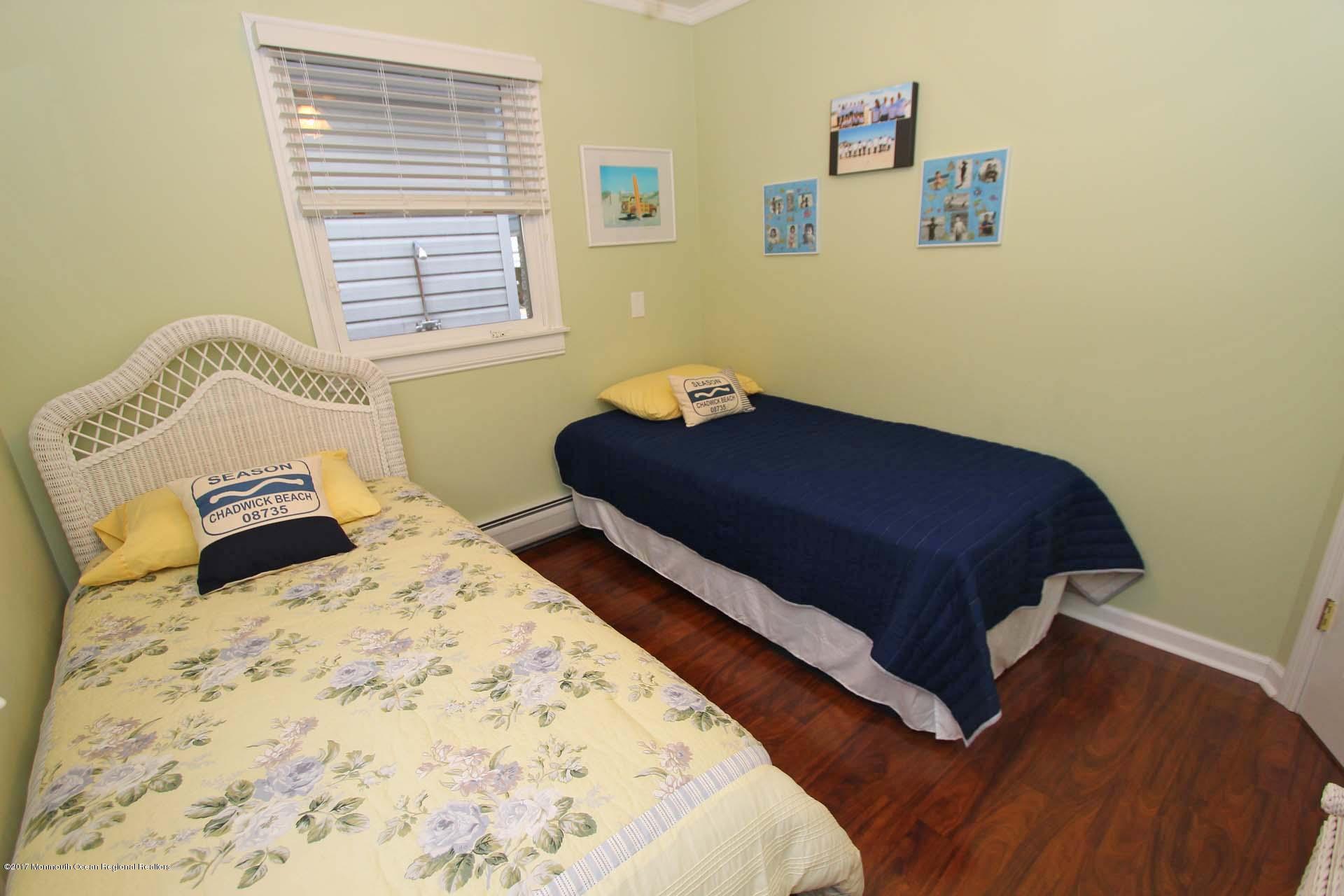 123 Throssell Road Lavallette, NJ 08735 - Photo 33 of 69 33