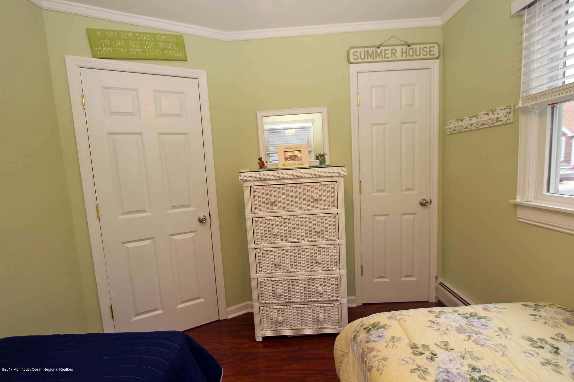 123 Throssell Road Lavallette, NJ 08735 - Photo 34 of 69 34