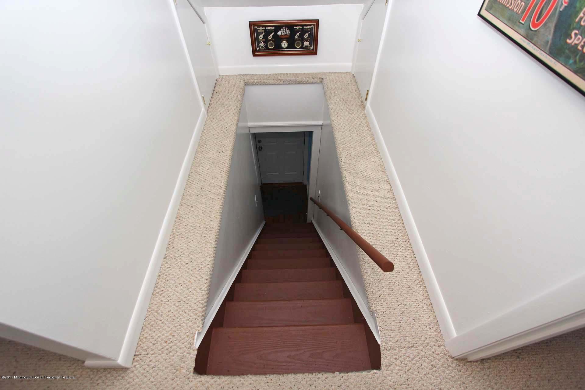 123 Throssell Road Lavallette, NJ 08735 - Photo 39 of 69 39