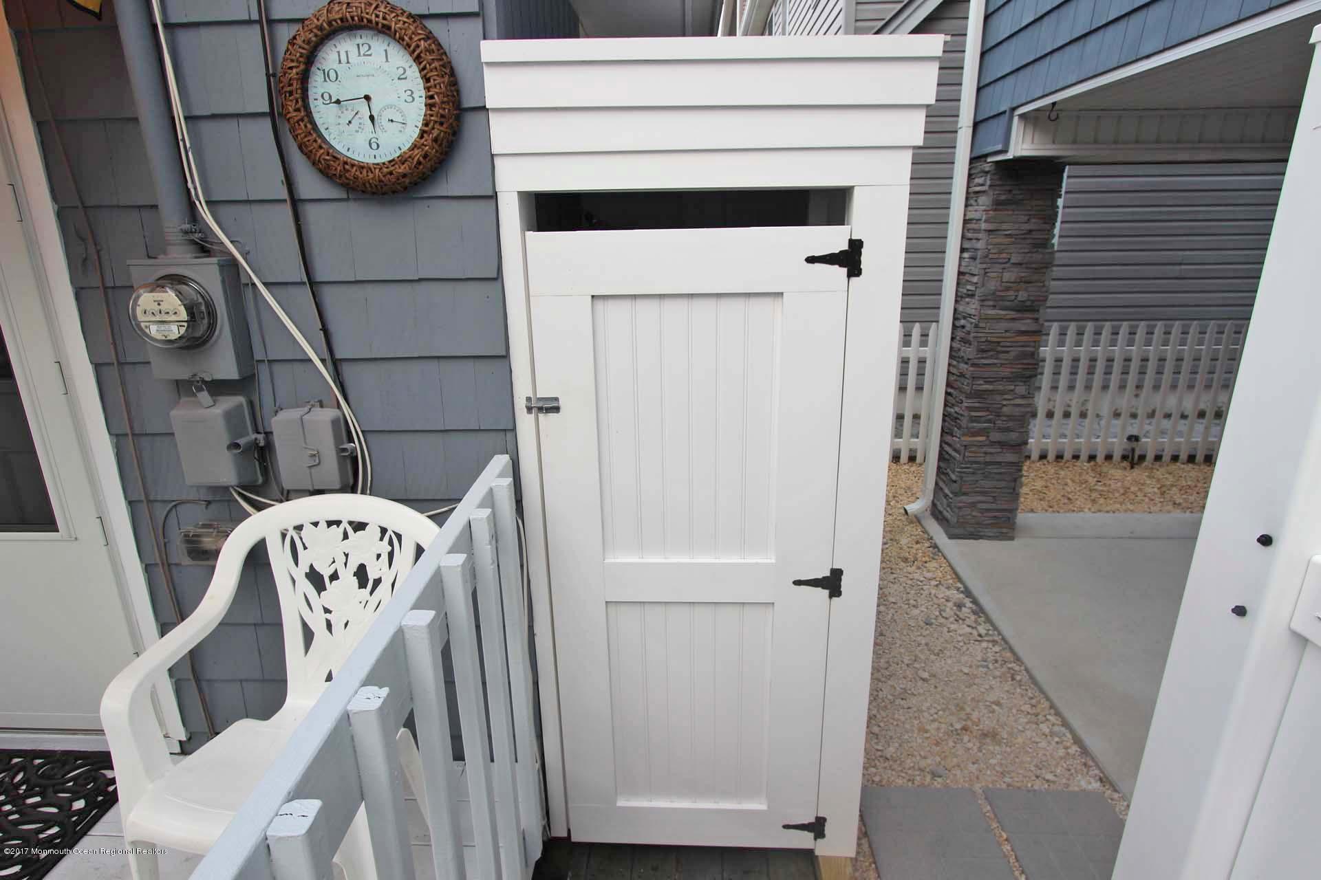 123 Throssell Road Lavallette, NJ 08735 - Photo 9 of 69 08