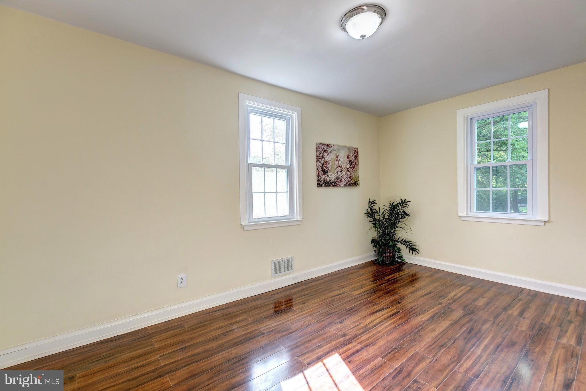 6927 Chambers Road Baltimore, MD 21234 - Photo 17 of 30 Additional Bedroom