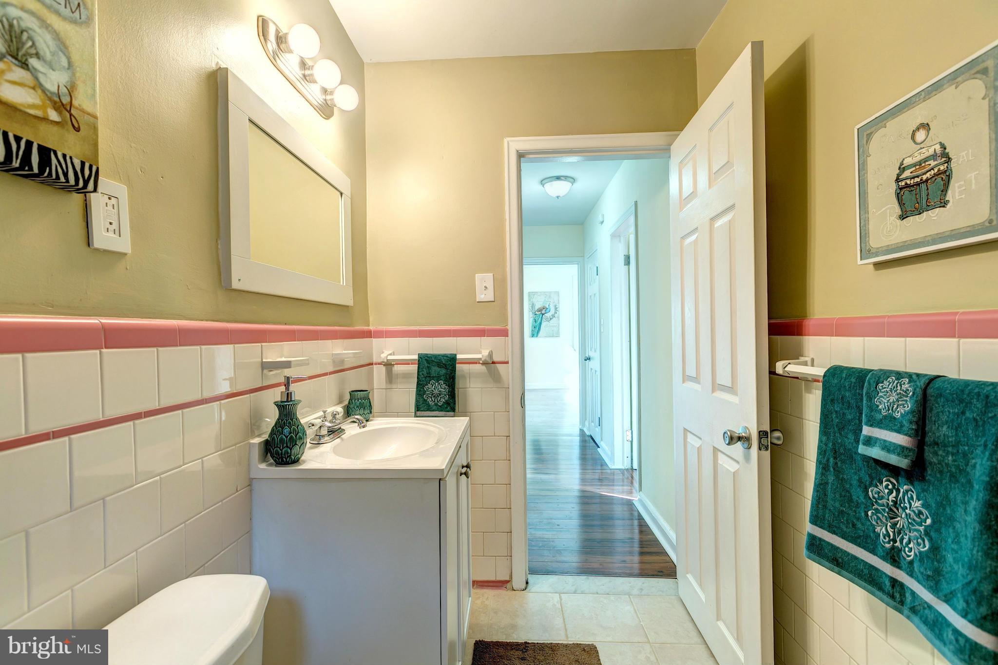 6927 Chambers Road Baltimore, MD 21234 - Photo 20 of 30 Custom Tile Work