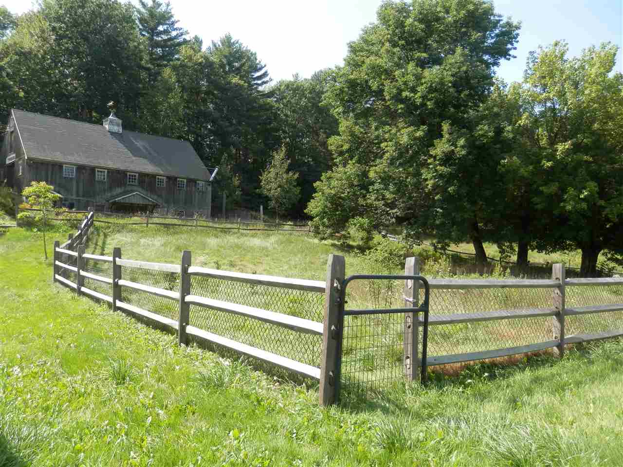 218 Perkins Road Sanbornton, NH 03269 - Photo 5 of 34