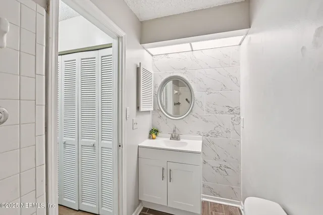 a view of outdoor space yard swimming pool and patio