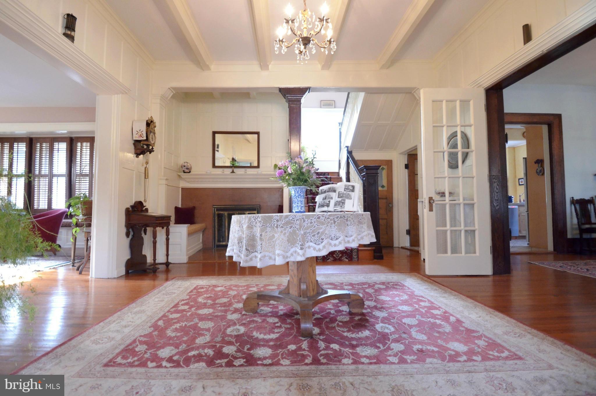 311 Oakdale Road Baltimore, MD 21210 - Photo 4 of 26 a living room with furniture and a wooden floor