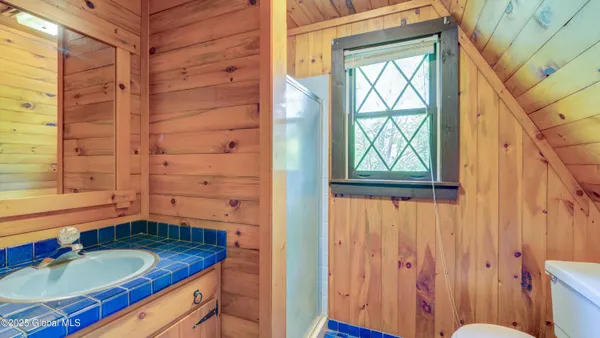 $299,999 | 824 County Road 106, Amsterdam, NY 12010