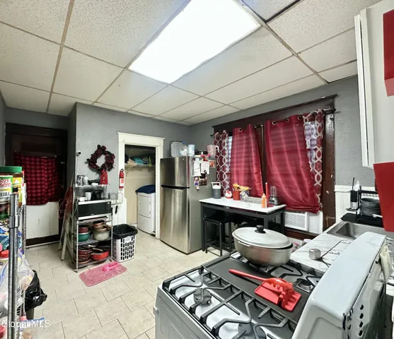 $190,000 | 53 North Manning Boulevard, Albany, NY 12206