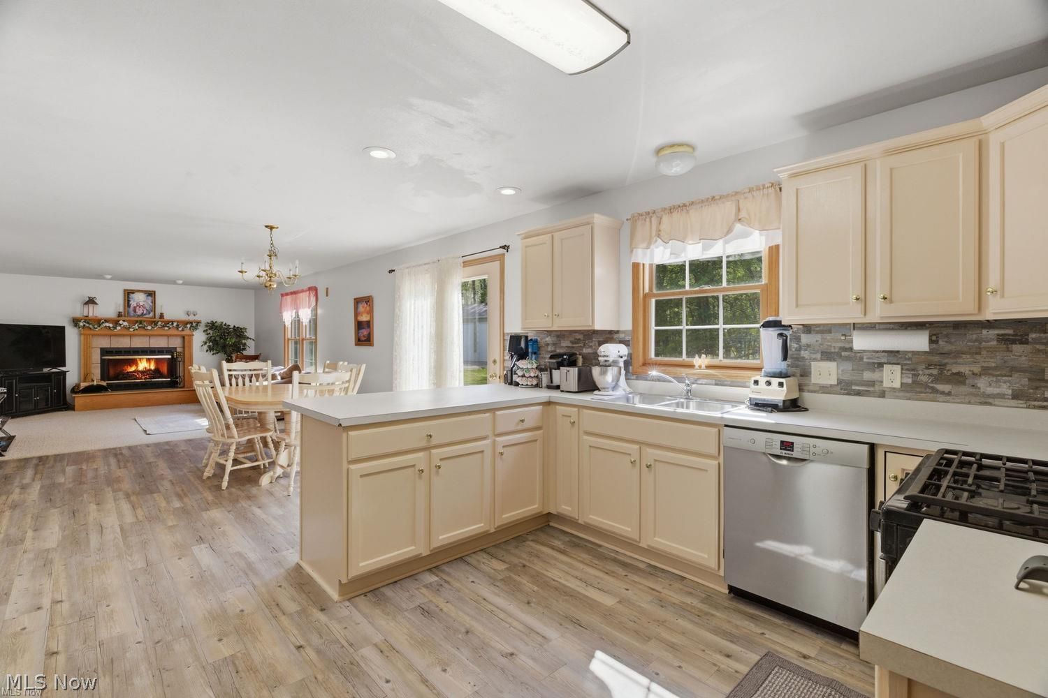 8904 Dean Road Vermilion, OH 44089 - Photo 21 of 50