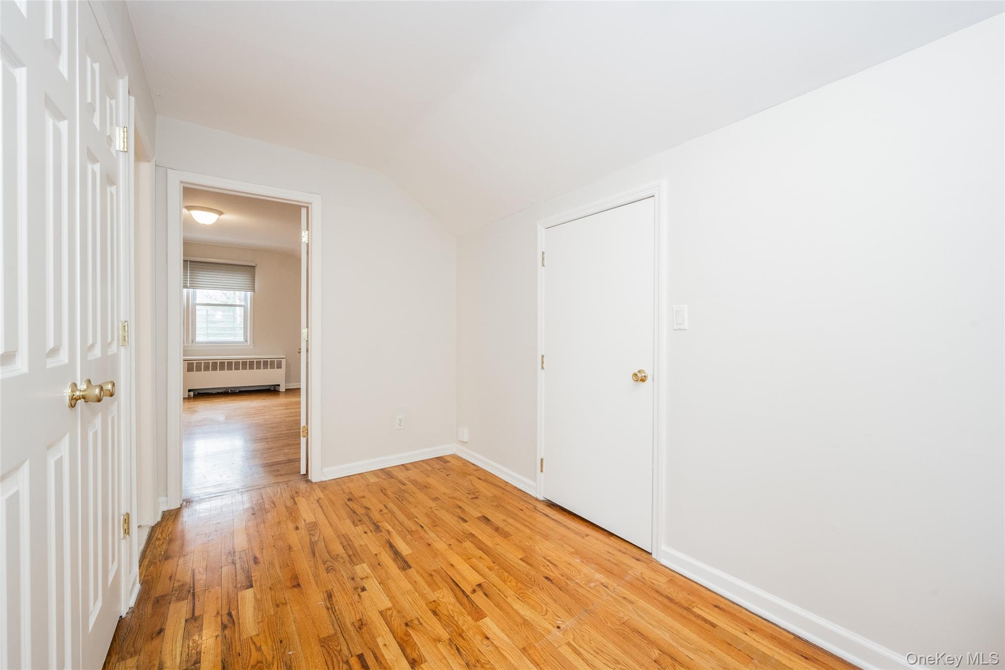 504 Pelham Road, Unit A6 New Rochelle, NY 10805 - Photo 19 of 32
