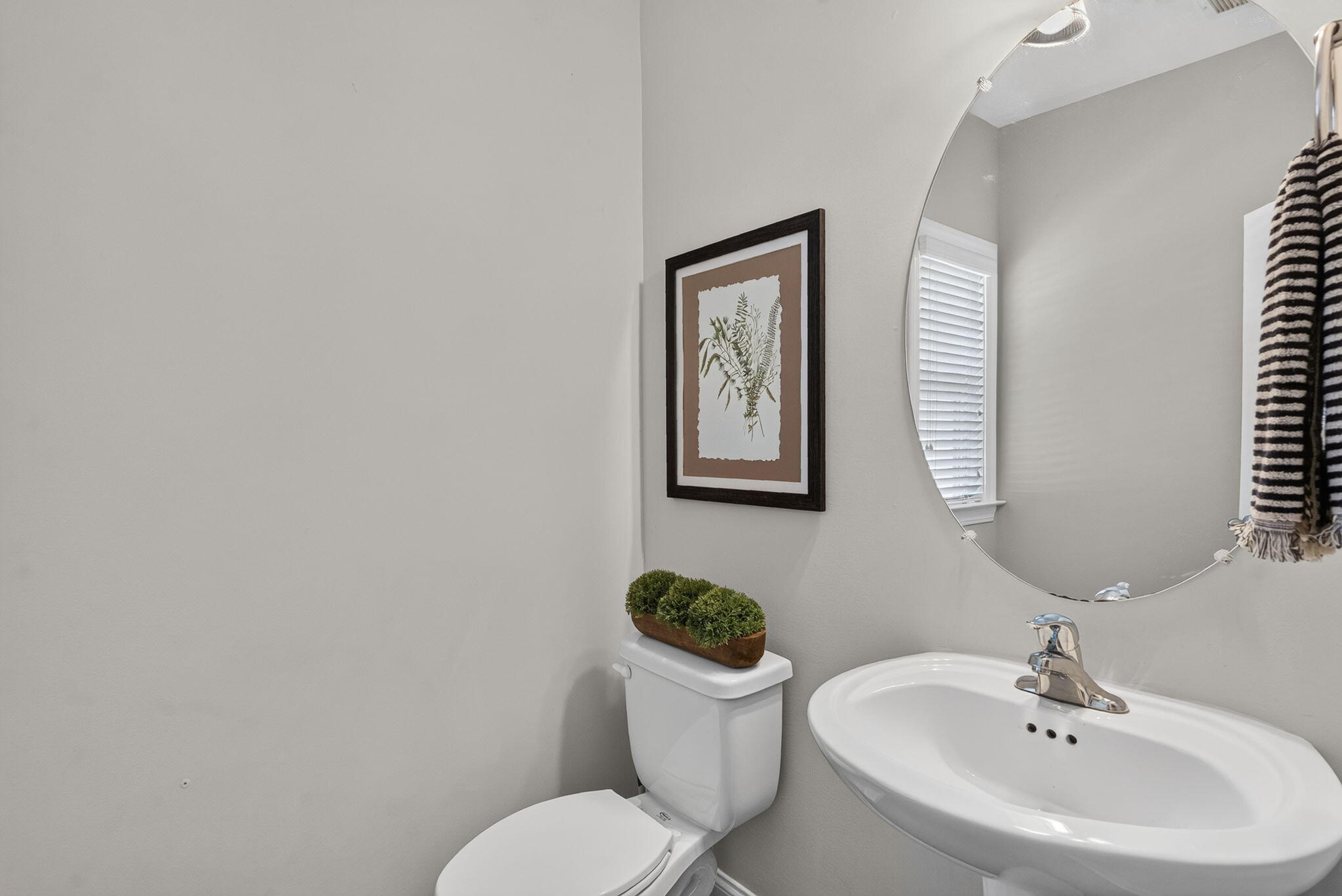 4118 Rigsby Lane Charleston, SC 29414 - Photo 13 of 28 23-web-or-mls-Barclay Media Co. -3