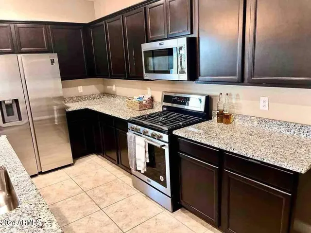 $3,500 | 18735 North Ravello Road, Maricopa, AZ 85138