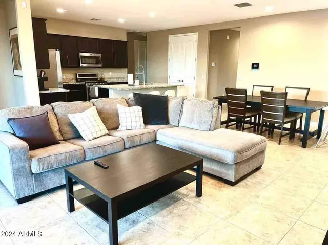 $3,500 | 18735 North Ravello Road, Maricopa, AZ 85138