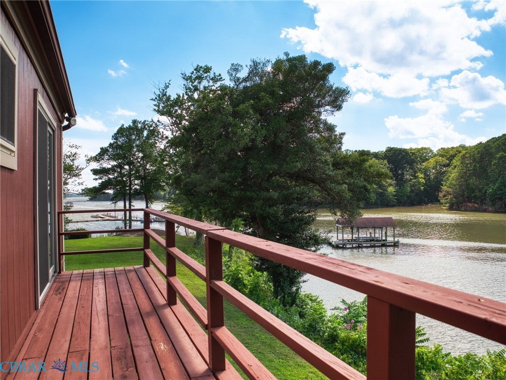 6640 Fields Landing Road Hayes, VA 23072 - Photo 10 of 66 Gallery Image 10