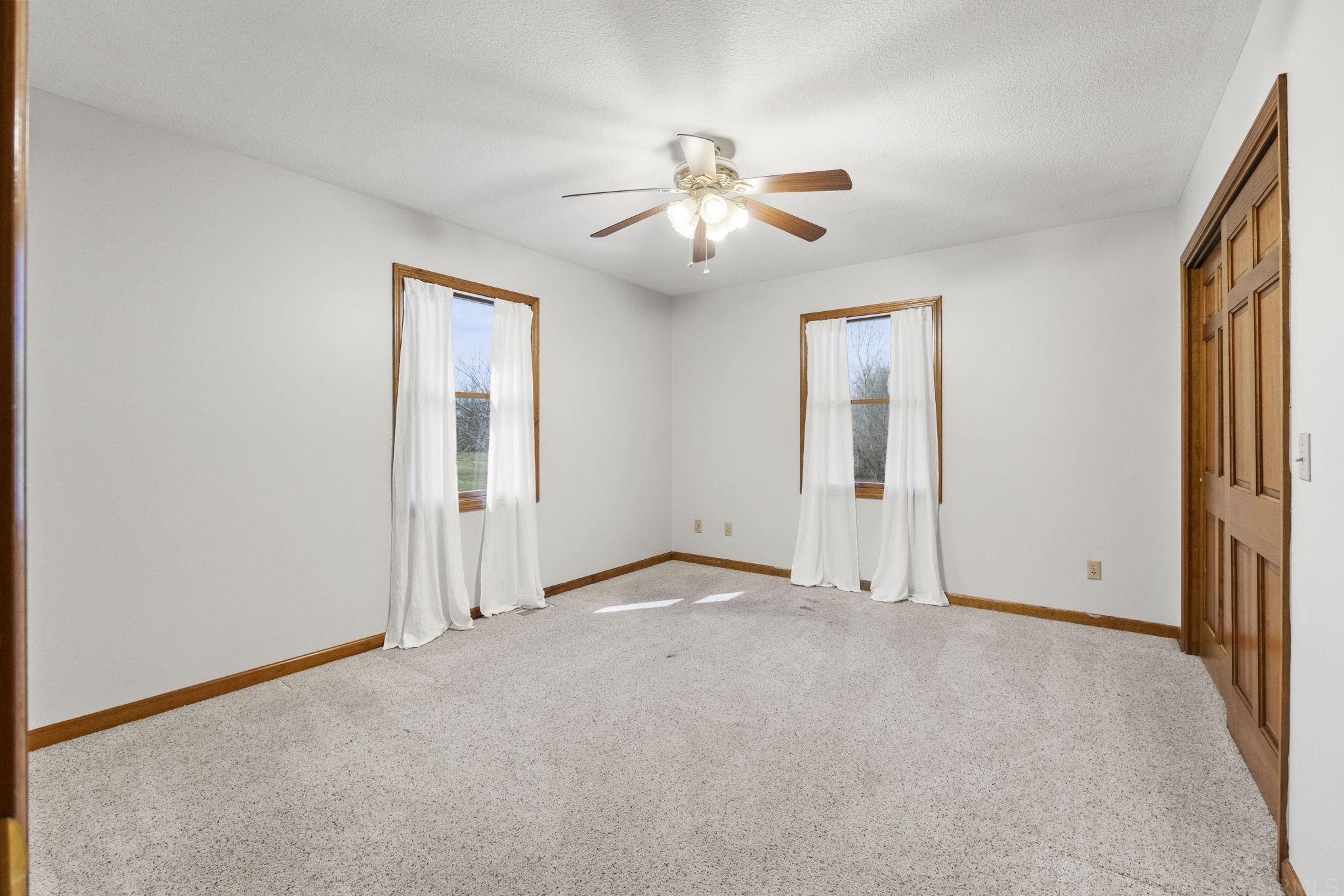 15434 East N County Line Road Spencerville, IN 46788 - Photo 16 of 34