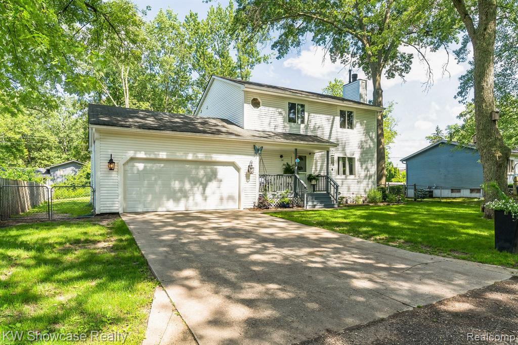 3245 Rio Vista Street Commerce Township, MI 48382 - Photo 1 of 19