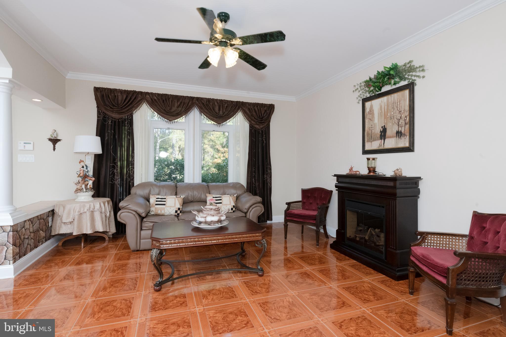 335 South Rte 73 Hammonton, NJ 08037 - Photo 16 of 81 Formal living room