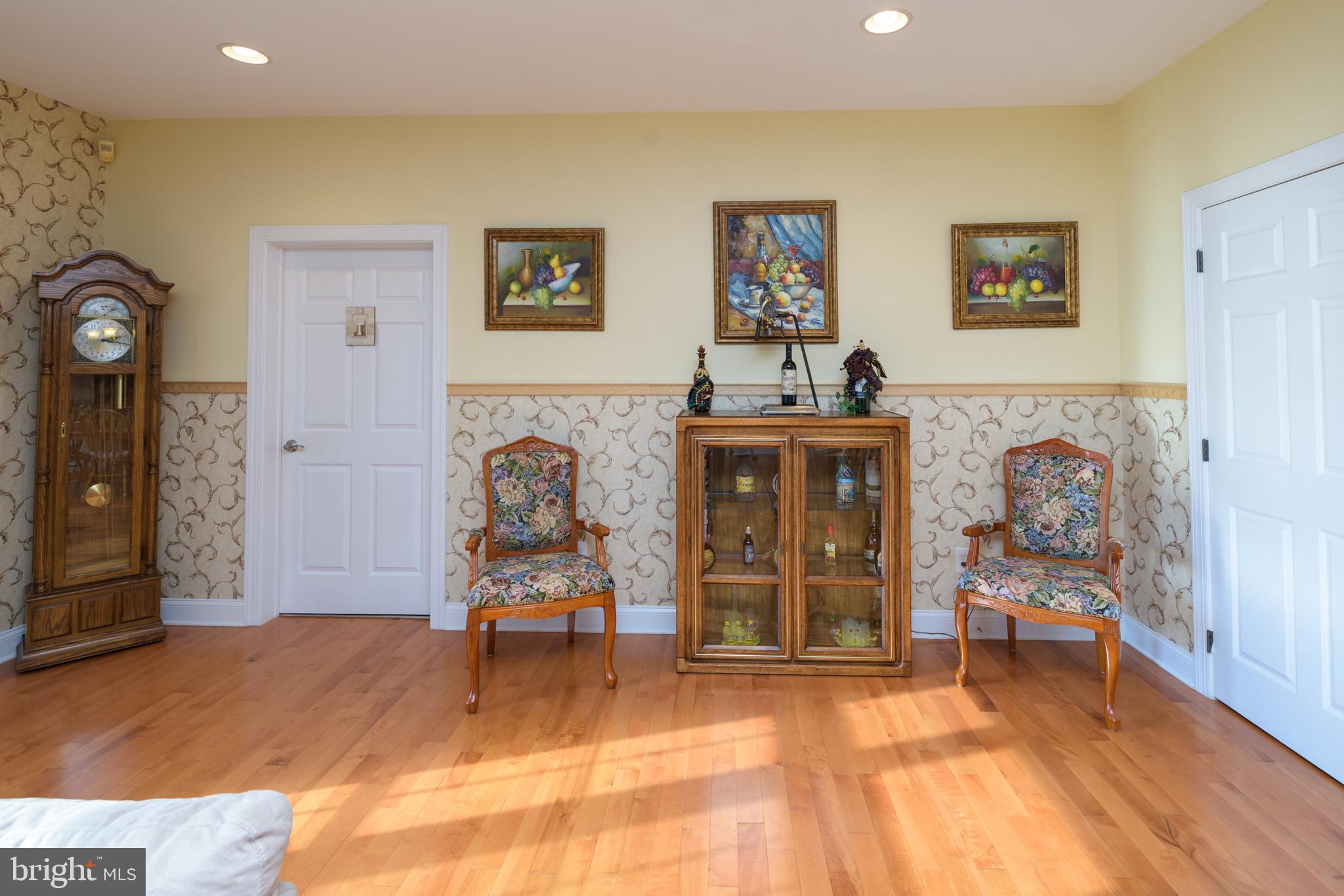335 South Rte 73 Hammonton, NJ 08037 - Photo 21 of 81 Morning room