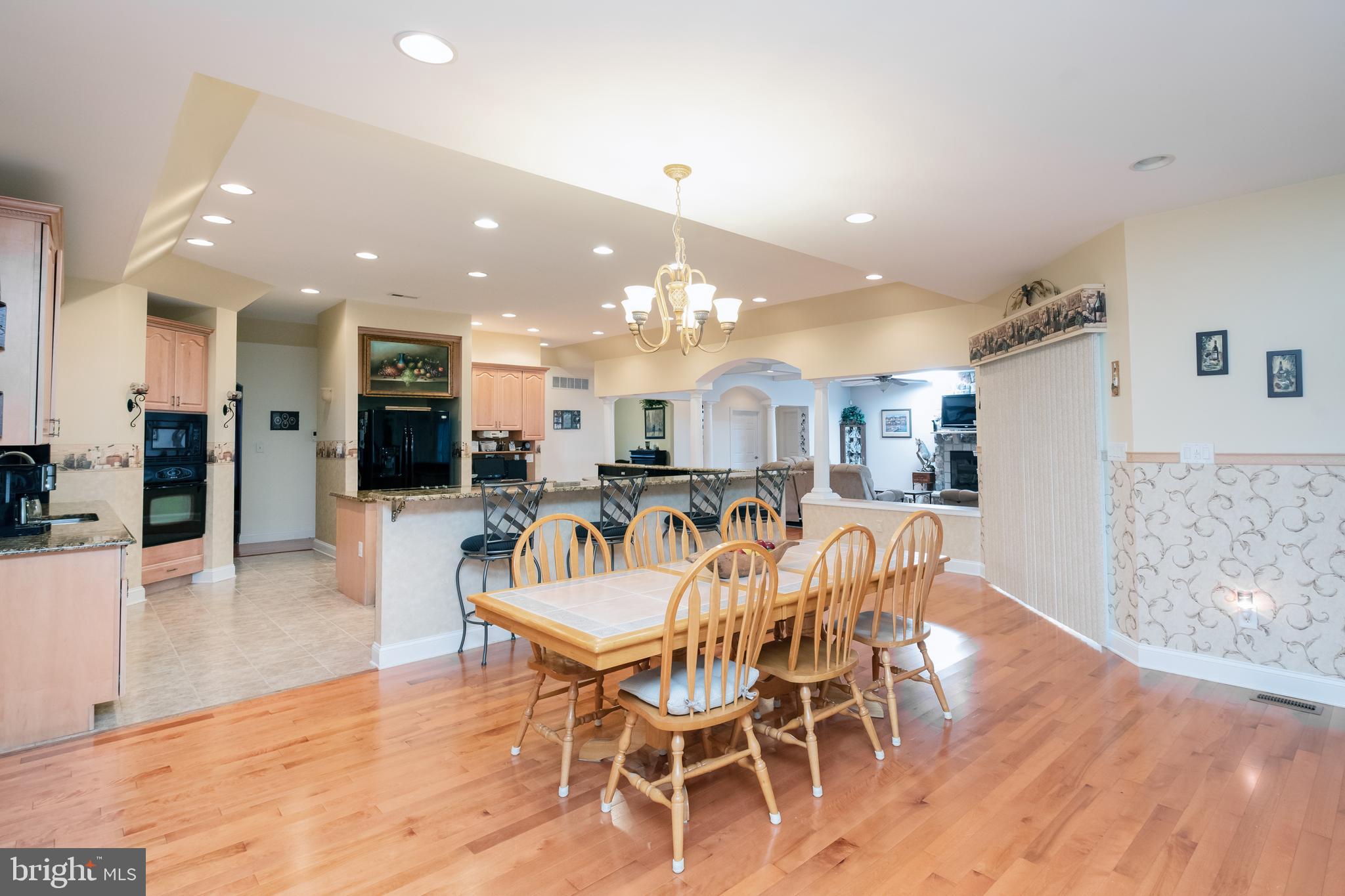 335 South Rte 73 Hammonton, NJ 08037 - Photo 27 of 81 Morning room/kitchen