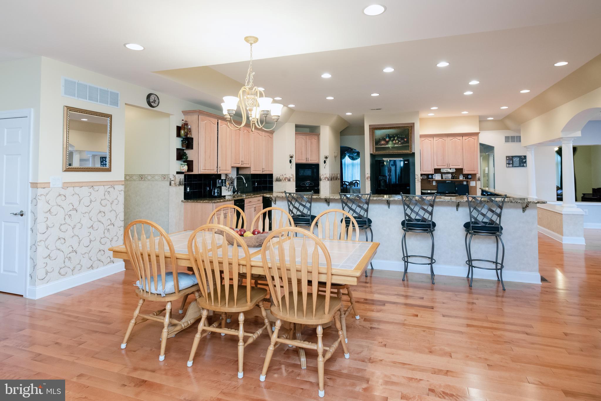 335 South Rte 73 Hammonton, NJ 08037 - Photo 28 of 81 Morning room/kitchen