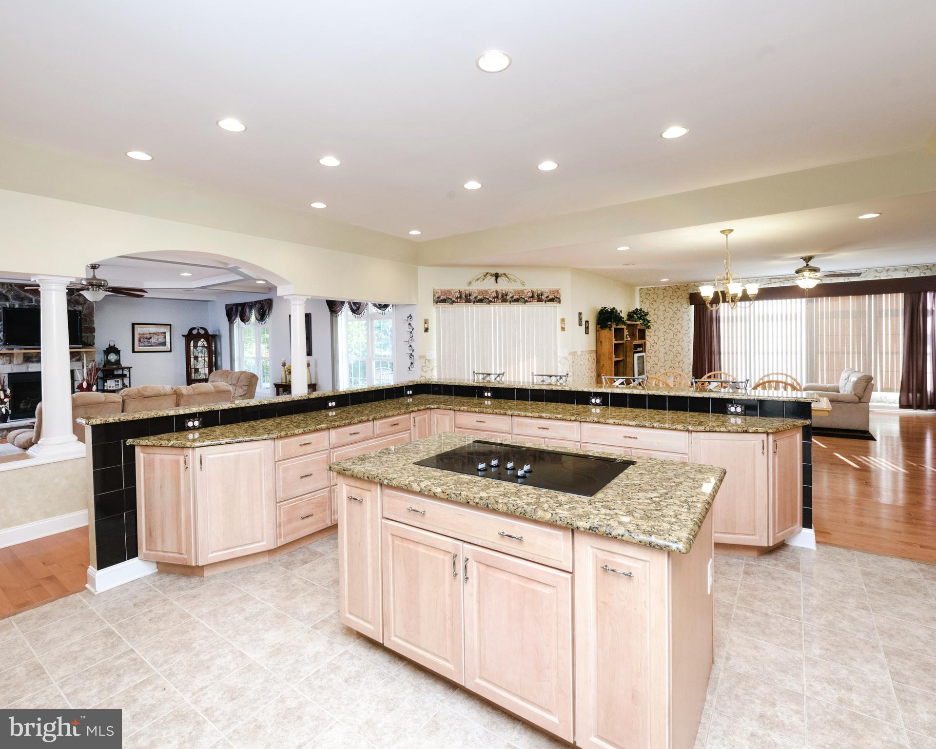 335 South Rte 73 Hammonton, NJ 08037 - Photo 34 of 81 Kitchen