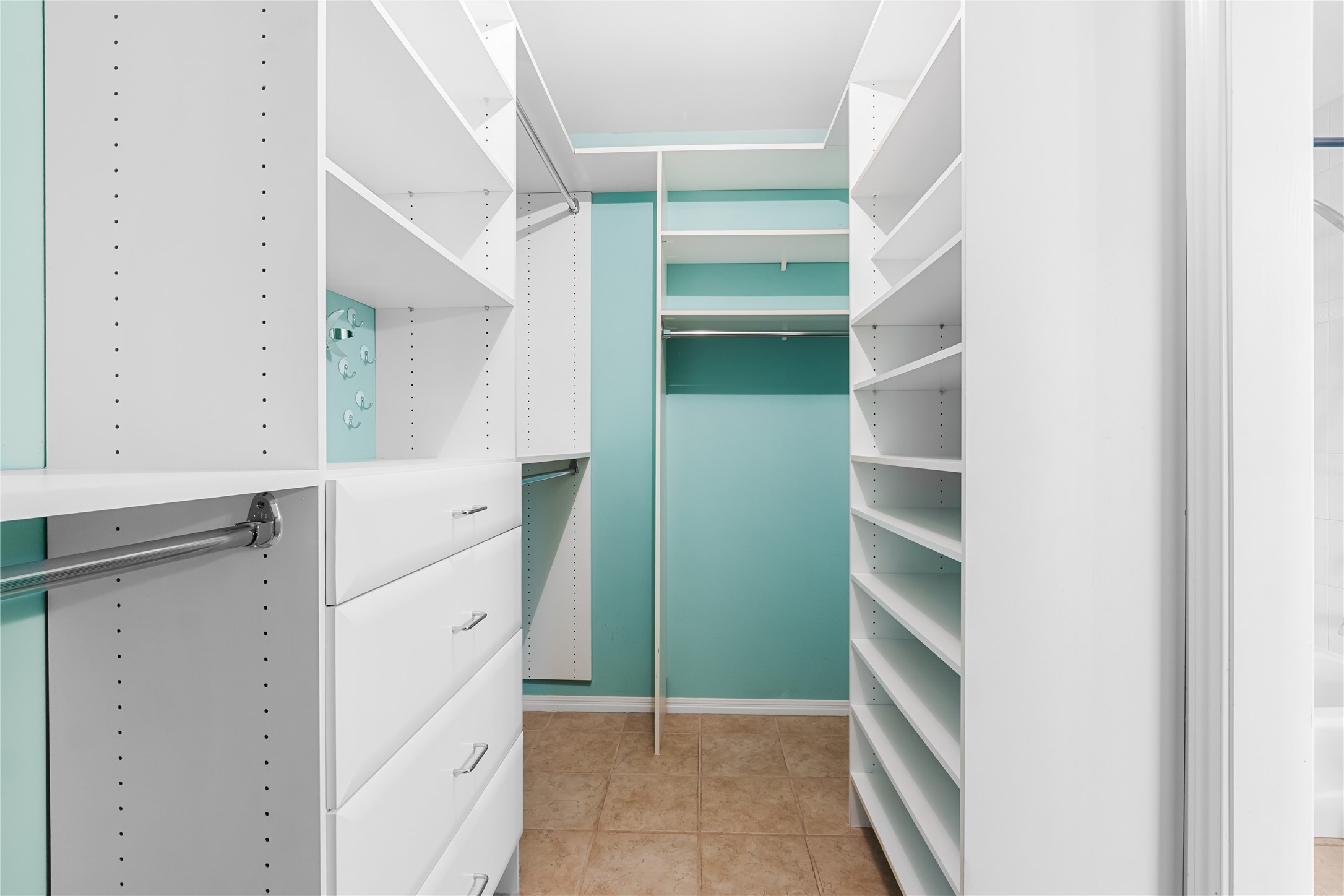 5500 Sunset Ridge, Unit A & B Austin, TX 78735 - Photo 30 of 32 a view of walk in closet with empty racks