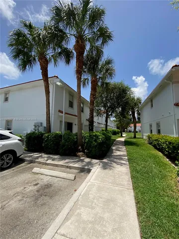 $2,850 | 22159 Majestic Woods Way, Boca Raton, FL 33428