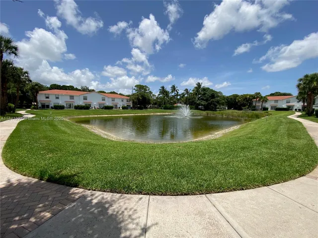$2,850 | 22159 Majestic Woods Way, Boca Raton, FL 33428