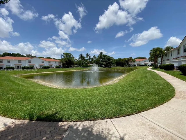 $2,850 | 22159 Majestic Woods Way, Boca Raton, FL 33428