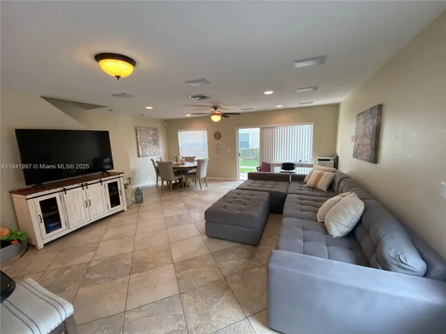 $2,850 | 22159 Majestic Woods Way, Boca Raton, FL 33428