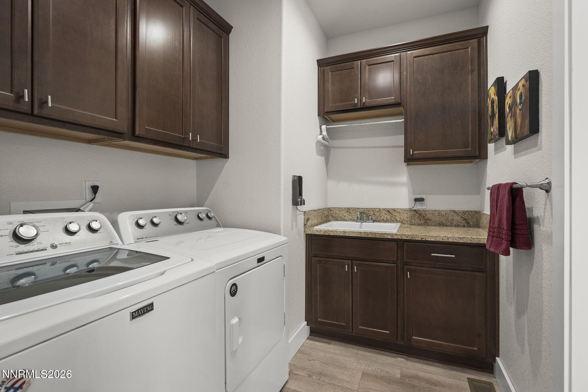 404 Chianti Way Dayton, NV 89403 - Photo 25 of 42 a utility room with dryer and washer
