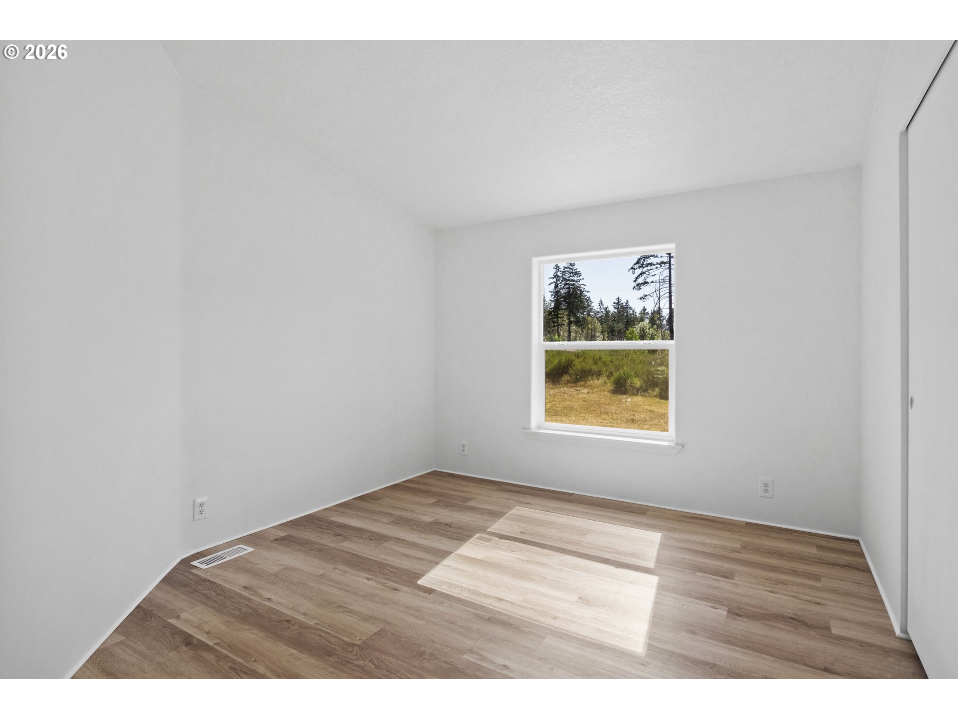 40071 Gates School Road Gates, OR 97346 - Photo 26 of 47