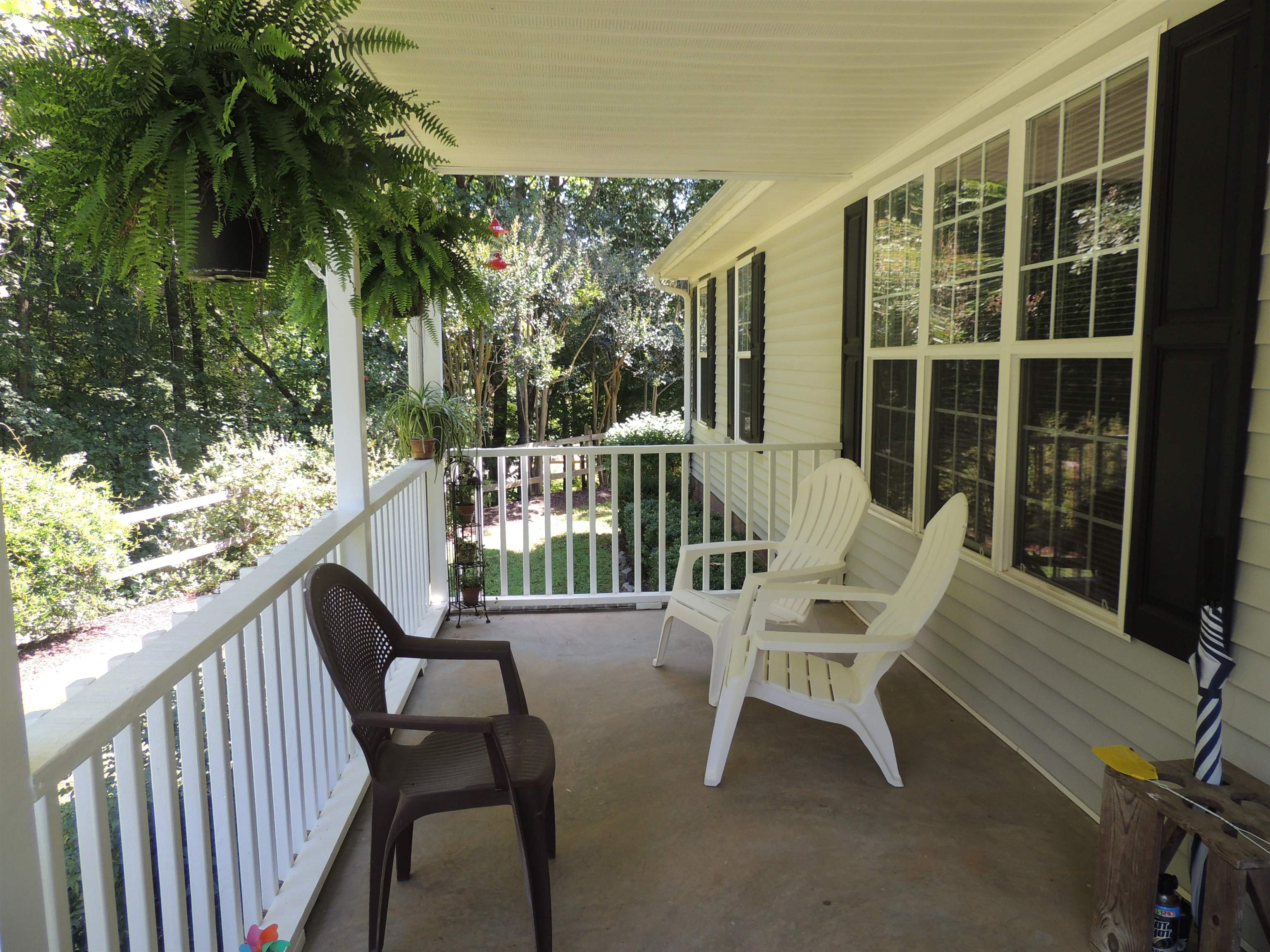214 Fraley Drive Inman, SC 29349 - Photo 2 of 22