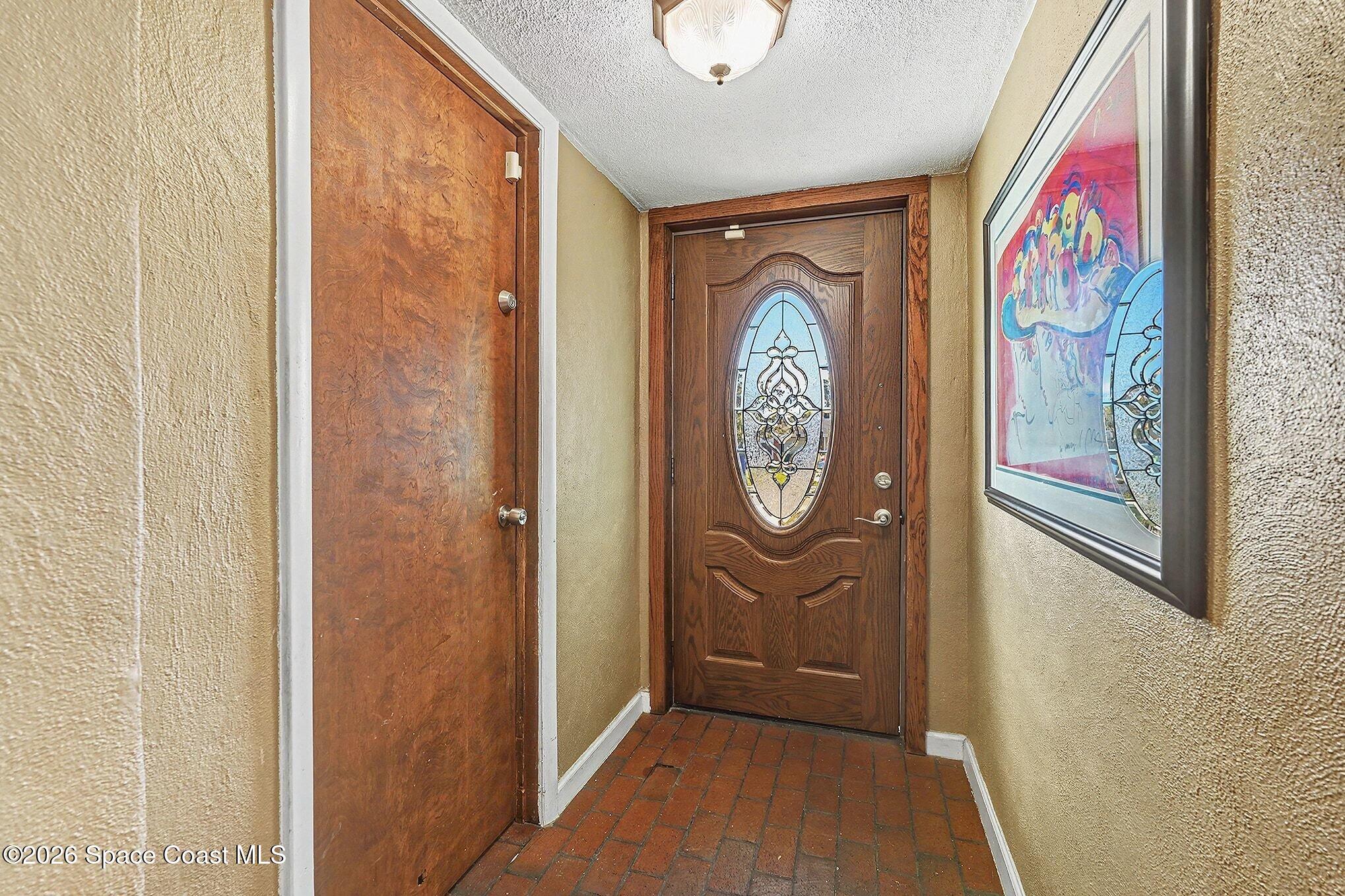 972 Garfield Street Melbourne, FL 32935 - Photo 5 of 29 006_file_2005