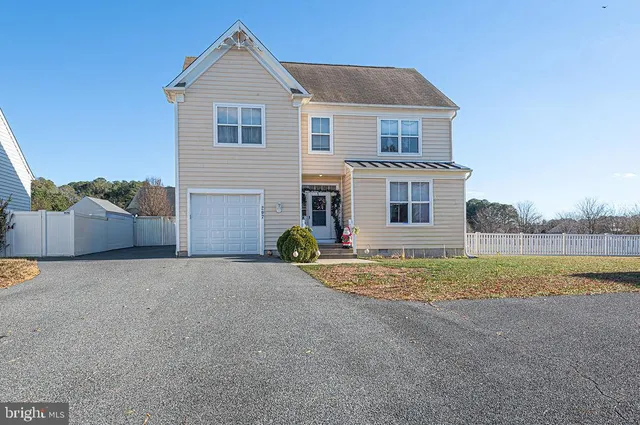 $425,000 | 207 Enterprise Drive, Berlin, MD 21811