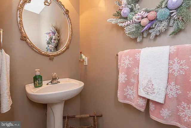 $425,000 | 207 Enterprise Drive, Berlin, MD 21811