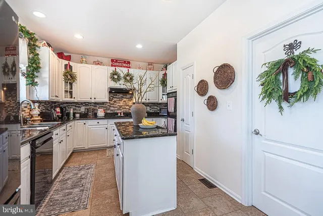 $425,000 | 207 Enterprise Drive, Berlin, MD 21811